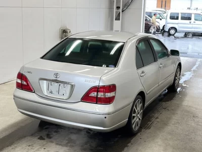 Toyota BREVIS