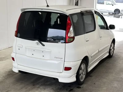 Toyota FUNCARGO