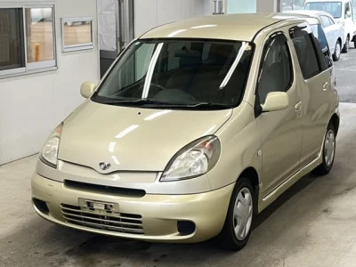 Toyota Funcargo