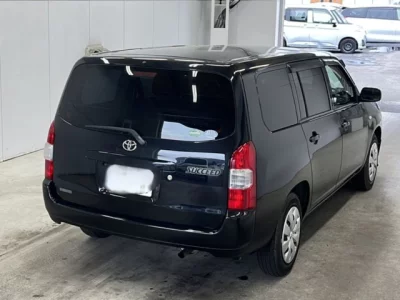 Toyota SUCCEED