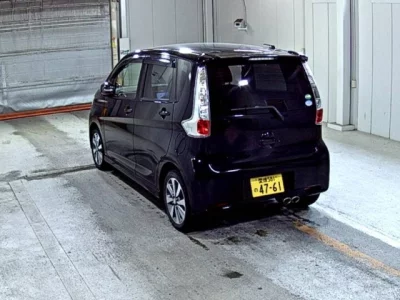 Mitsubishi EK CUSTOM