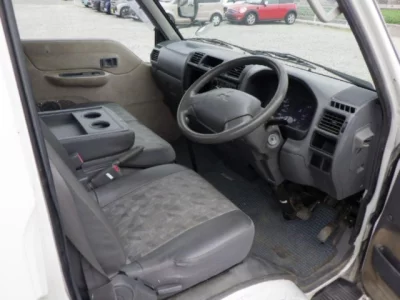 Mitsubishi Delica Truck