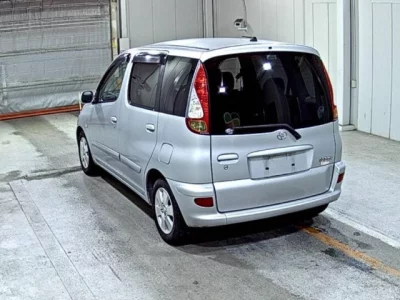 Toyota FUNCARGO