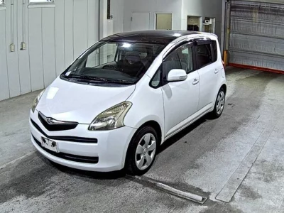 Toyota Ractis