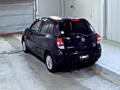 Nissan March