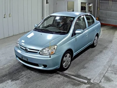 Toyota Platz
