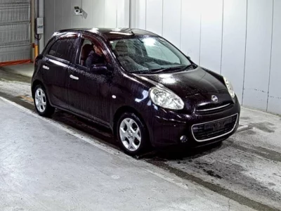 Nissan March