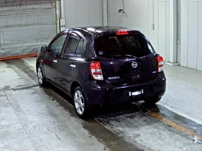Nissan March