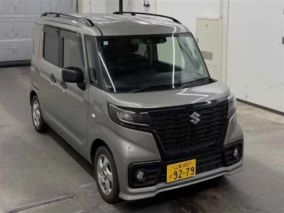 Suzuki Spacia Base