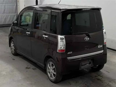 Daihatsu Tanto Exe