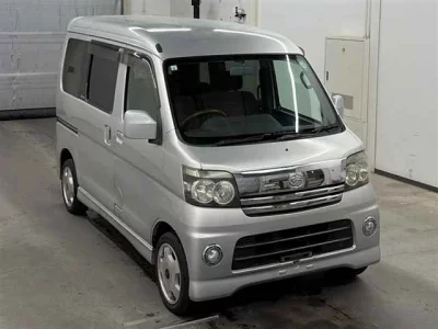 Daihatsu Atrai Wagon