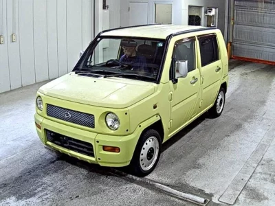 Daihatsu Naked