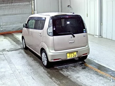 Suzuki MRWAGON