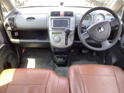 Honda Life