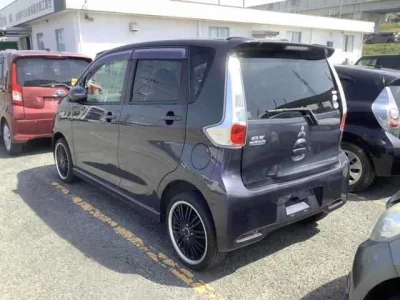 Mitsubishi EK CUSTOM