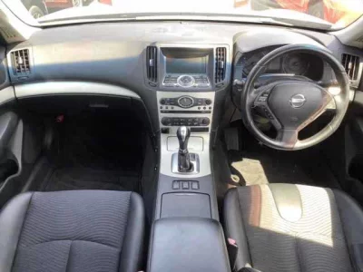 Nissan SKYLINE