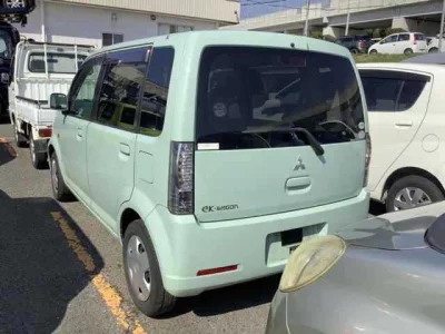 Mitsubishi eK Wagon