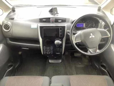 Mitsubishi EK CUSTOM