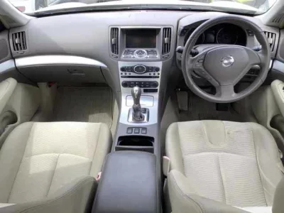 Nissan Skyline