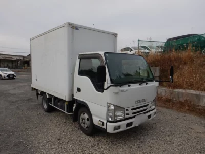Isuzu ELF