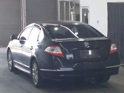 Nissan TEANA