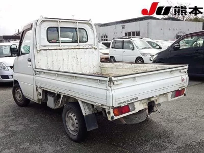 Nissan CLIPPER TRUCK