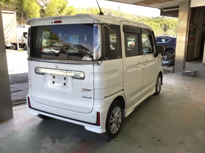 Suzuki Spacia