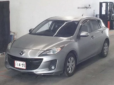 Mazda Axela