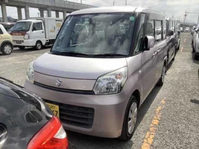 Suzuki Spacia
