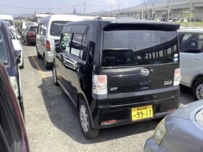 Daihatsu Move Conte