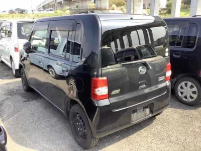 Daihatsu Move Conte