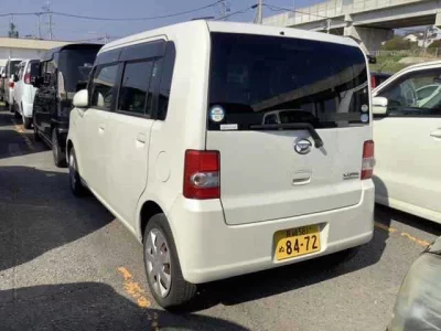 Daihatsu Move Conte
