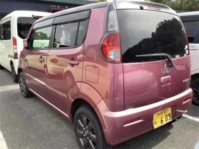 Suzuki MRWAGON
