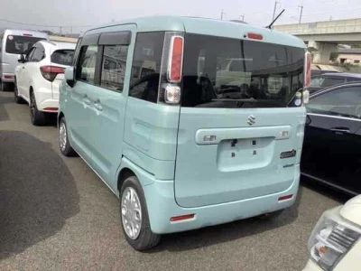 Suzuki Spacia