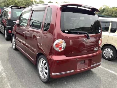 Daihatsu MOVE LATTE