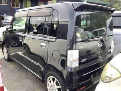 Daihatsu Move Conte