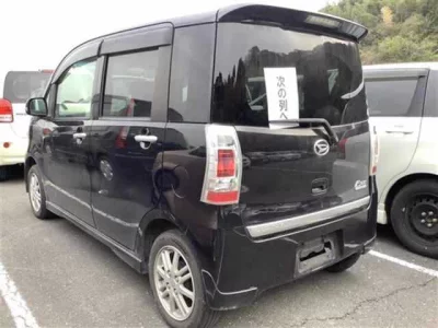 Daihatsu TANTO EXE