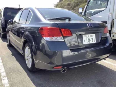 Subaru LEGACY B4