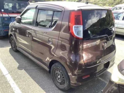 Suzuki MRWAGON