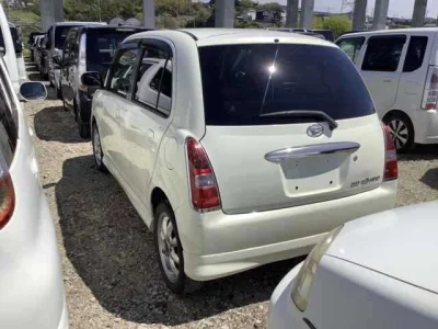 Daihatsu Mira