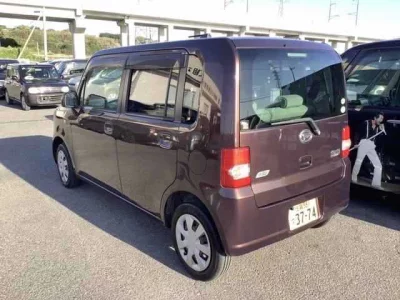 Daihatsu Move Conte