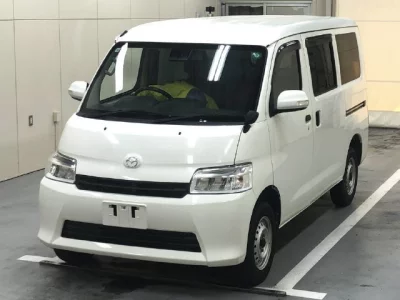 Mazda Bongo Van