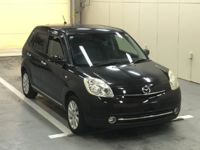 Mazda VERISA