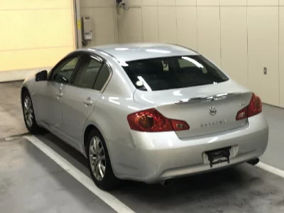 Nissan SKYLINE