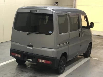 Mitsubishi Minicab Van