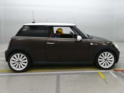 BMW MINI