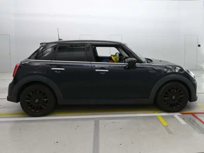 BMW MINI