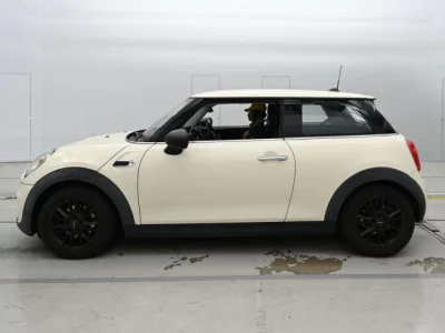 BMW MINI