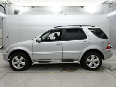 Mercedes-Benz ML CLASS