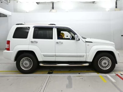 Chrysler JEEP CHEROKEE